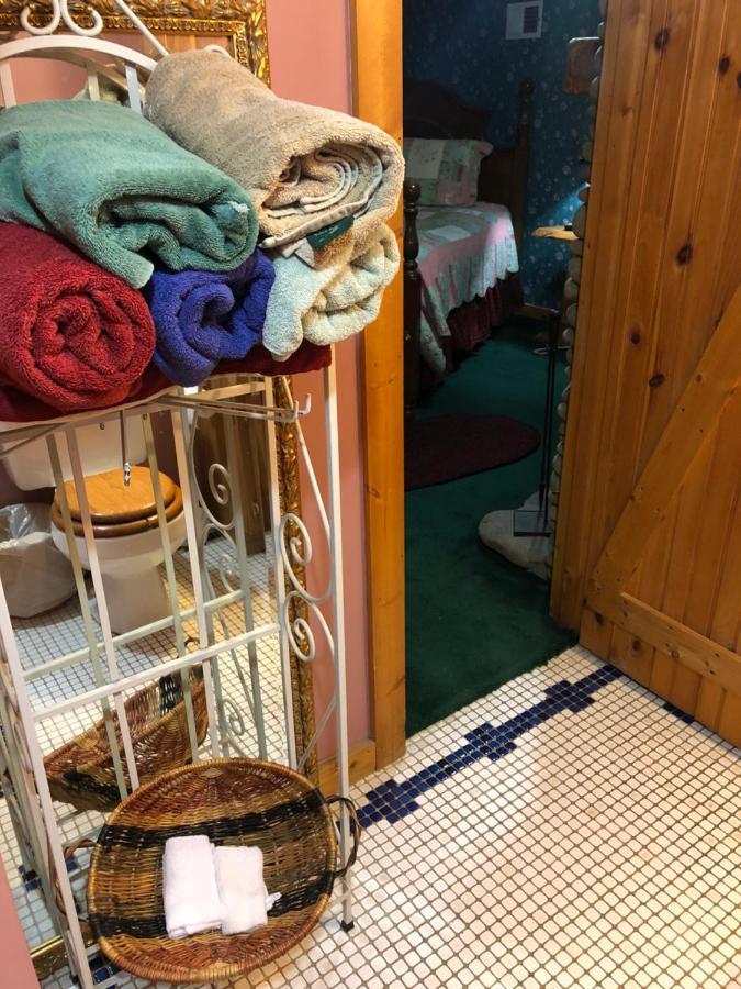 Smokies Bed And Breakfast - Evergreen Cottage Inn Pigeon Forge Εξωτερικό φωτογραφία