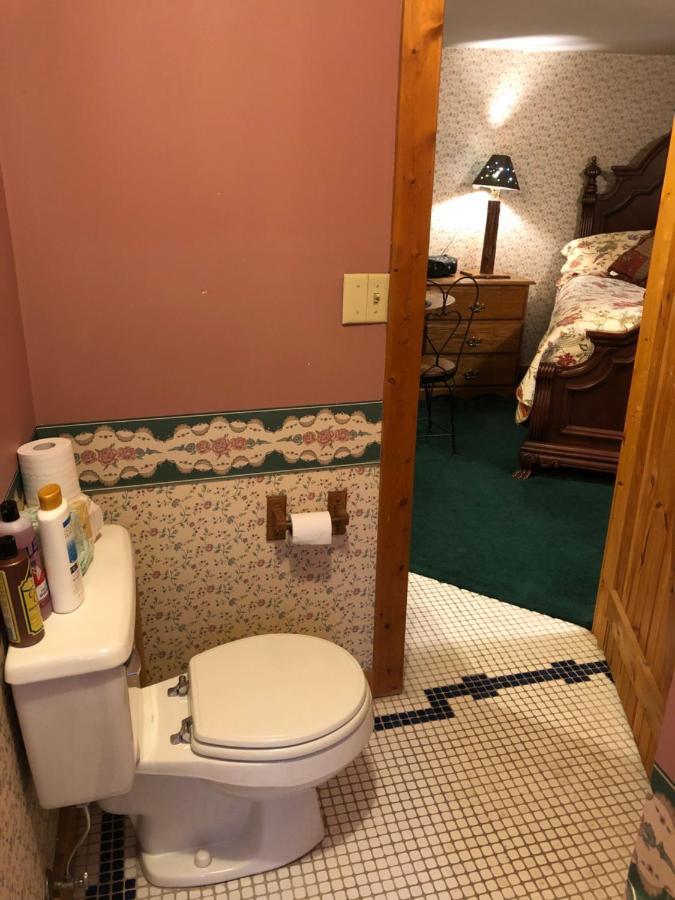 Smokies Bed And Breakfast - Evergreen Cottage Inn Pigeon Forge Εξωτερικό φωτογραφία